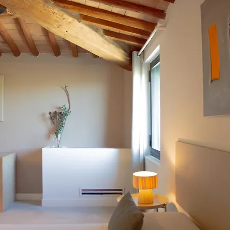 Tenuta Poggio Al Tufo チェルタルド