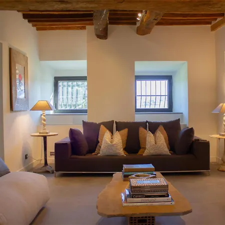 Tenuta Poggio Al Tufo * チェルタルド